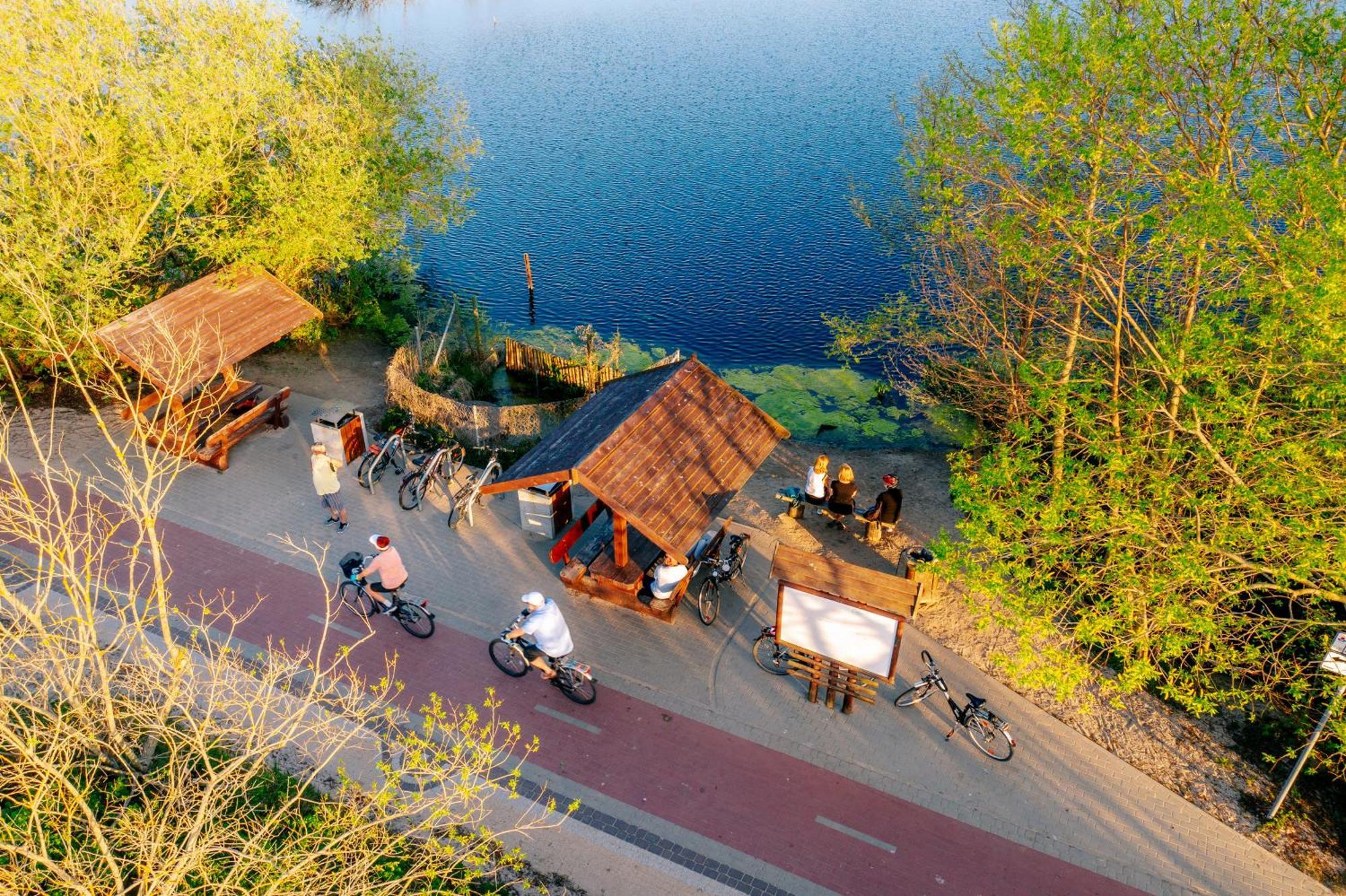 Radison Houses With A Garden- 800M To The Sea Domki Z Ogrodkiem Radison Domki 800M Do Plazy เมียลโน ภายนอก รูปภาพ